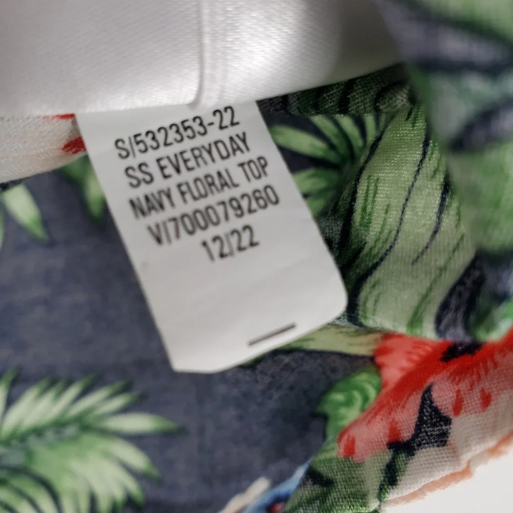 Old‎ Navy Mens Everyday Shirt Medium Navy Blue Tropical Floral Palm Button Down
